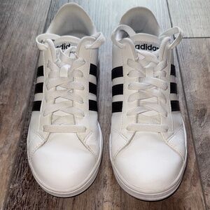 Adidas Women’s Classic White and Black Striped Sneakers 7